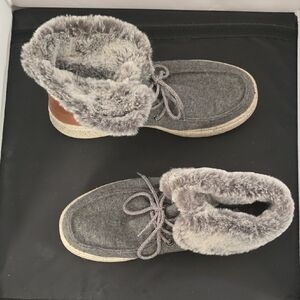 Gray Faux Fur Lined Boots